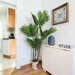 Casa Da Rua Taipas * Lisbona