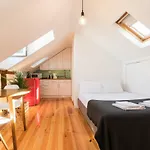 Casa Da Rua Taipas Apartment