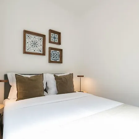 Casa Da Rua Taipas Lisbon